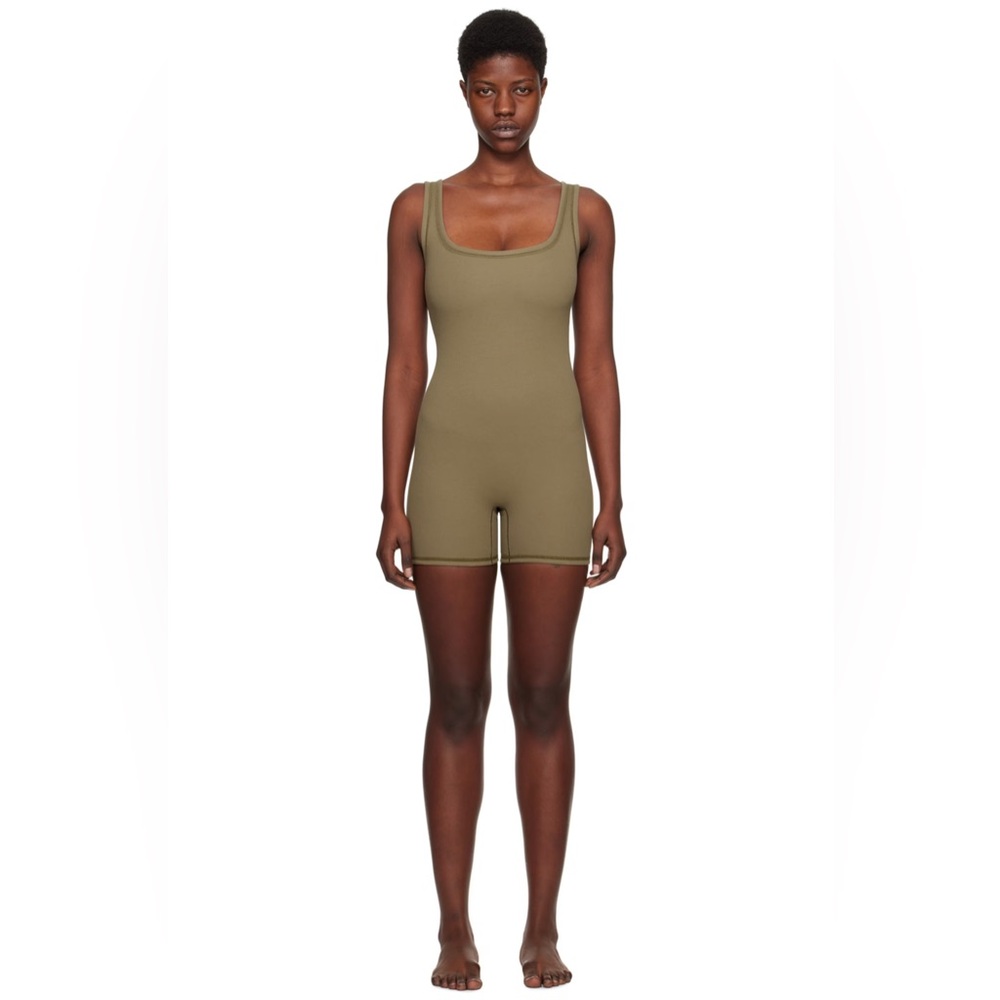Skims romper 
Size xs